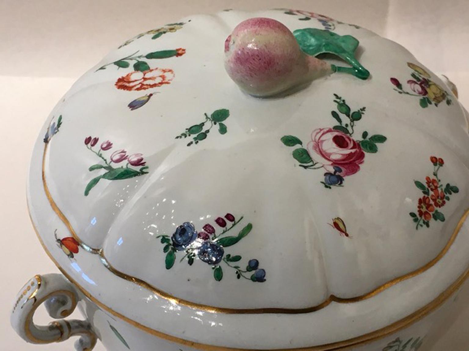 Fait main Italie Richard Ginori Porcelaine couverte du milieu du 19e siècle en vente