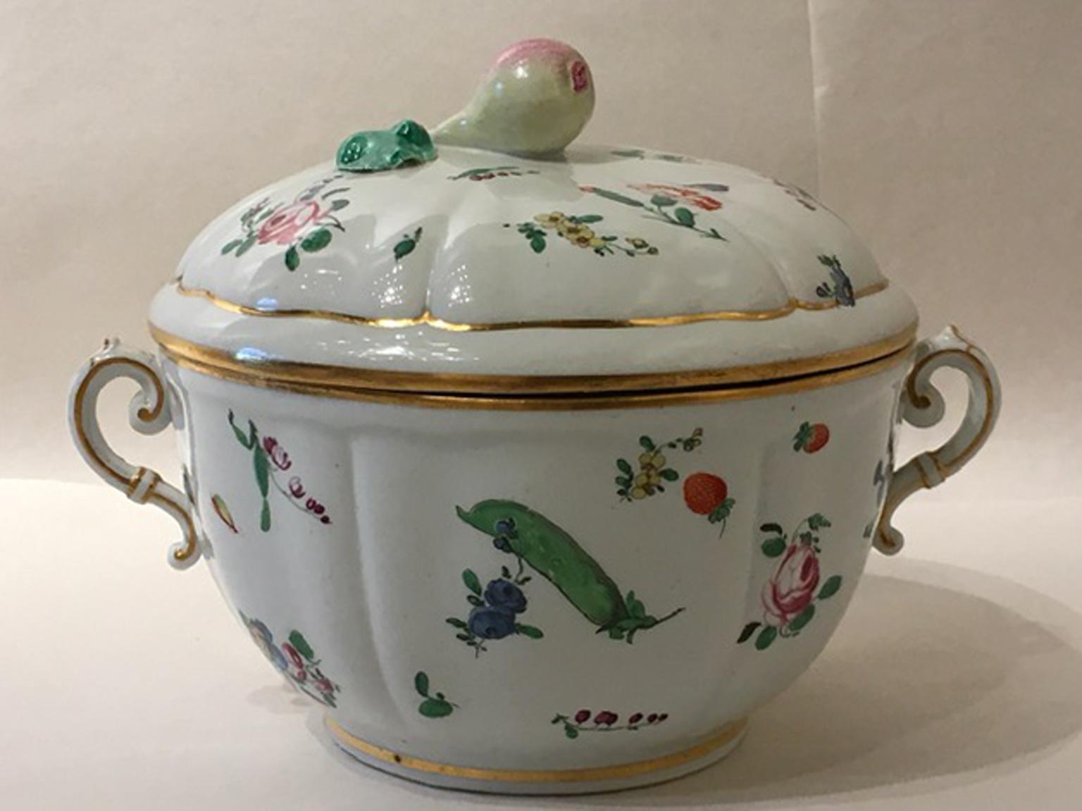 Italy Richard Ginori Mid-19th Century Porcelain Covered In Good Condition For Sale In Brescia, IT