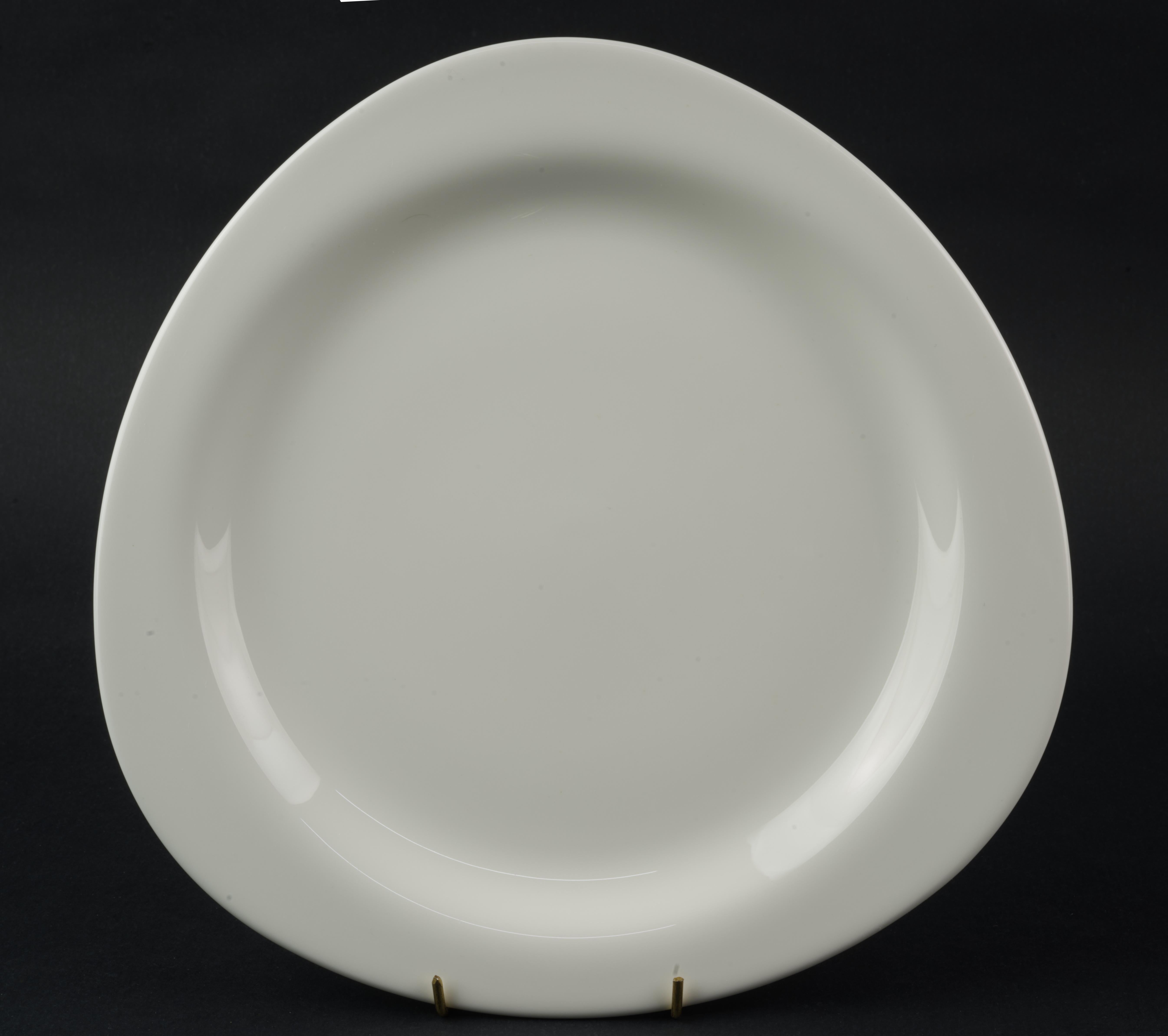 Richard Ginori Organic Modern Juego de 6 Platos blancos triangulares Italia Moderno orgánico en venta