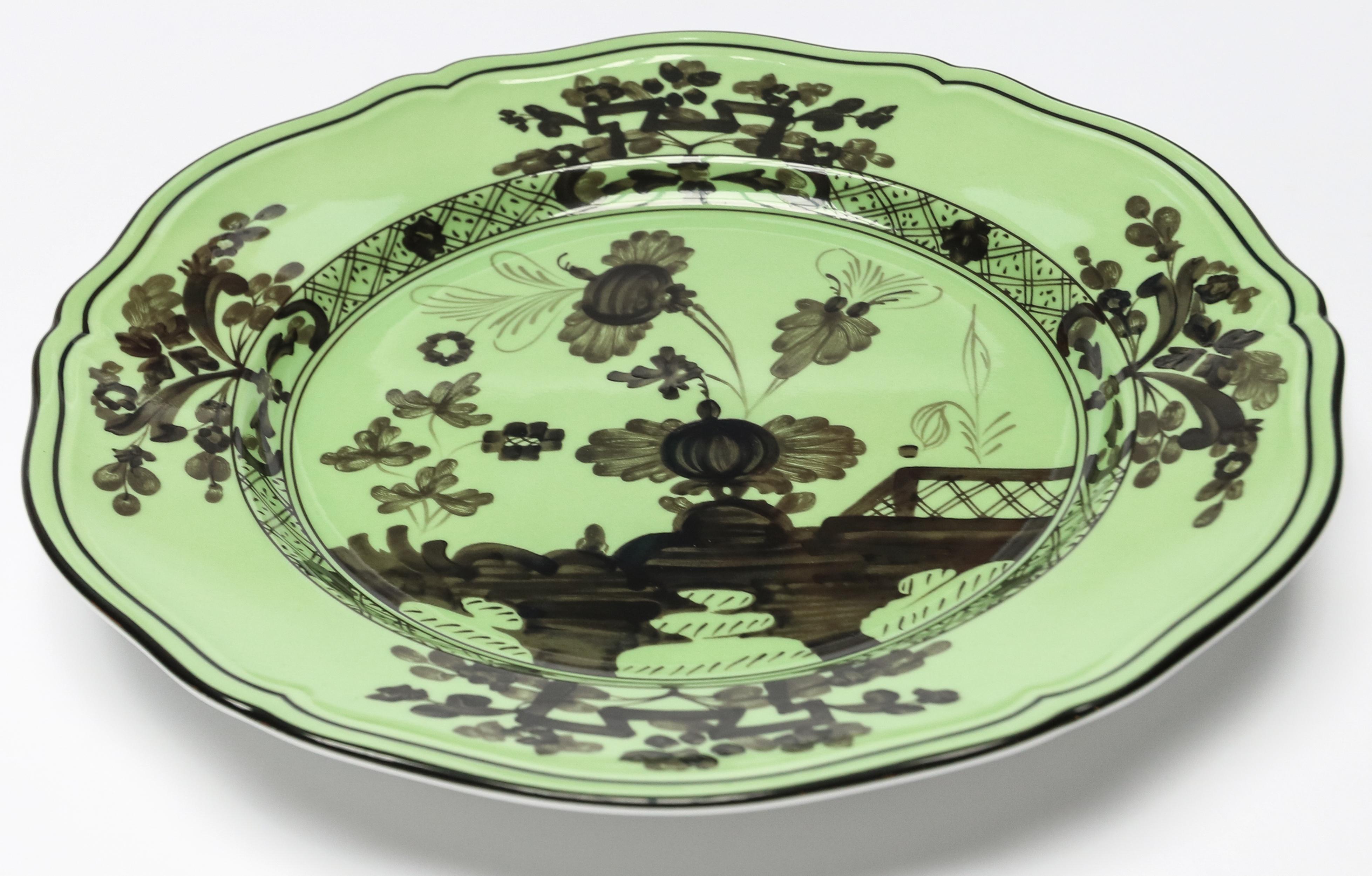Richard Ginori Oriente Italiano Bario green dinner plate in the Antico Doccia shape 26.5cm in diameter.
 