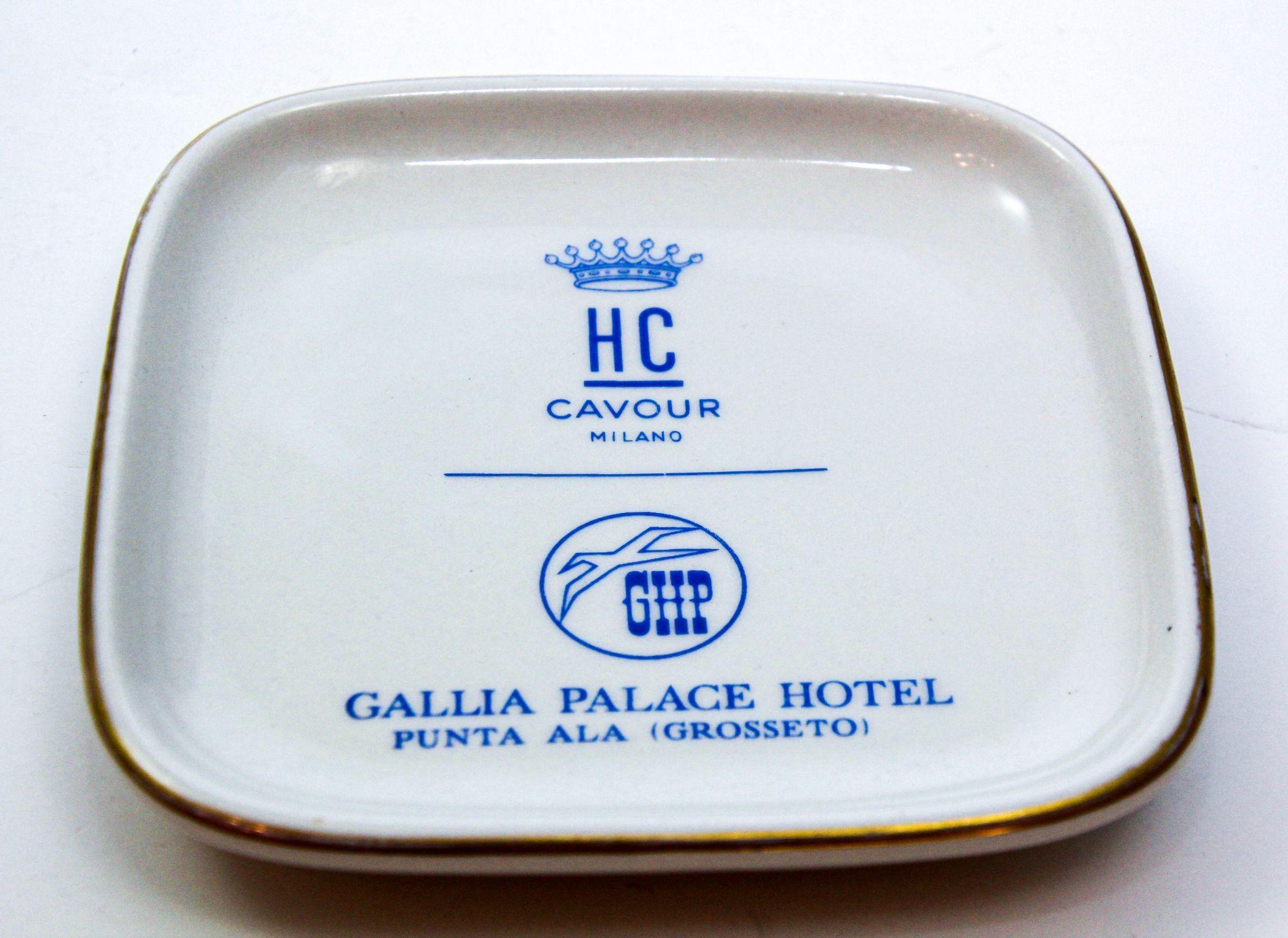 Richard Ginori Porcelain Ashtray Gallia Palace Hotel Italy Collectible Dish In Good Condition In Moreno Valley, CA