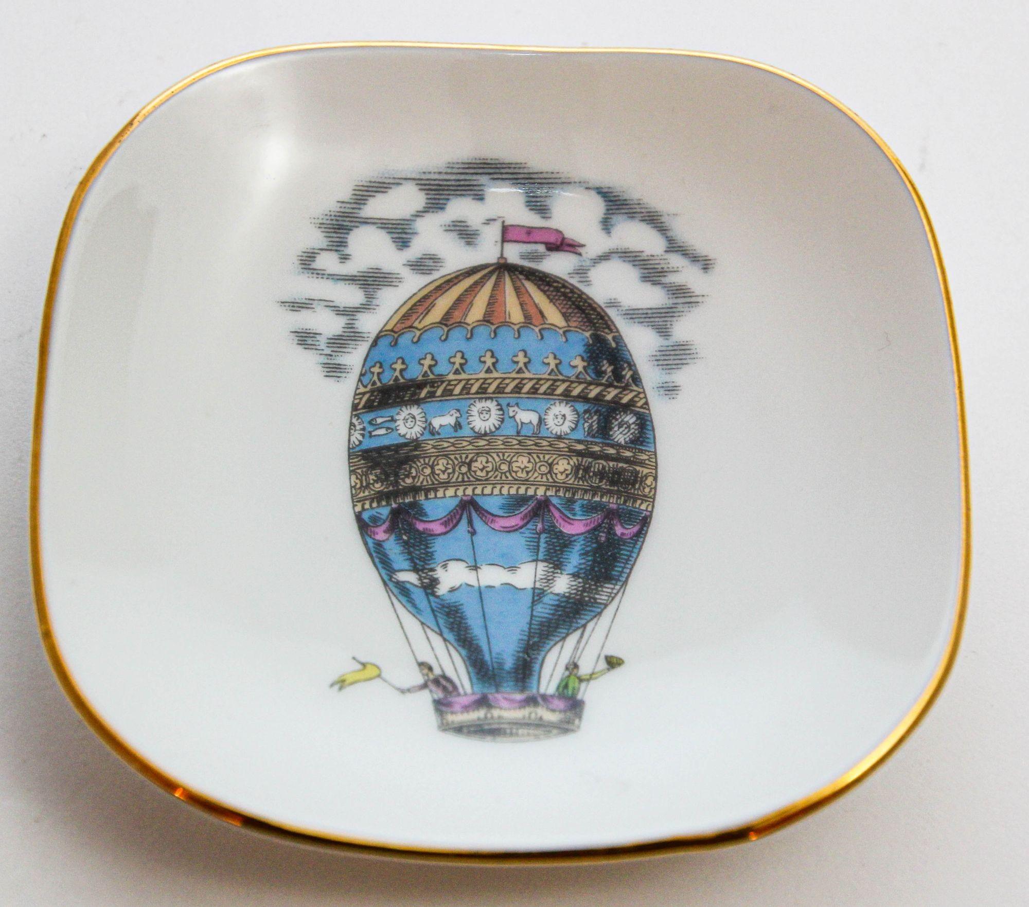 Richard Ginori Vajilla de porcelana de colección ALITALIA Airlines Globo aerostático Posmoderno en venta