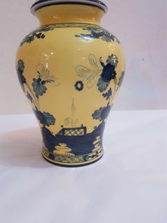 Richard Ginori Porcelain "Oriente Italiano" Potiche Vase with Cover, Modern