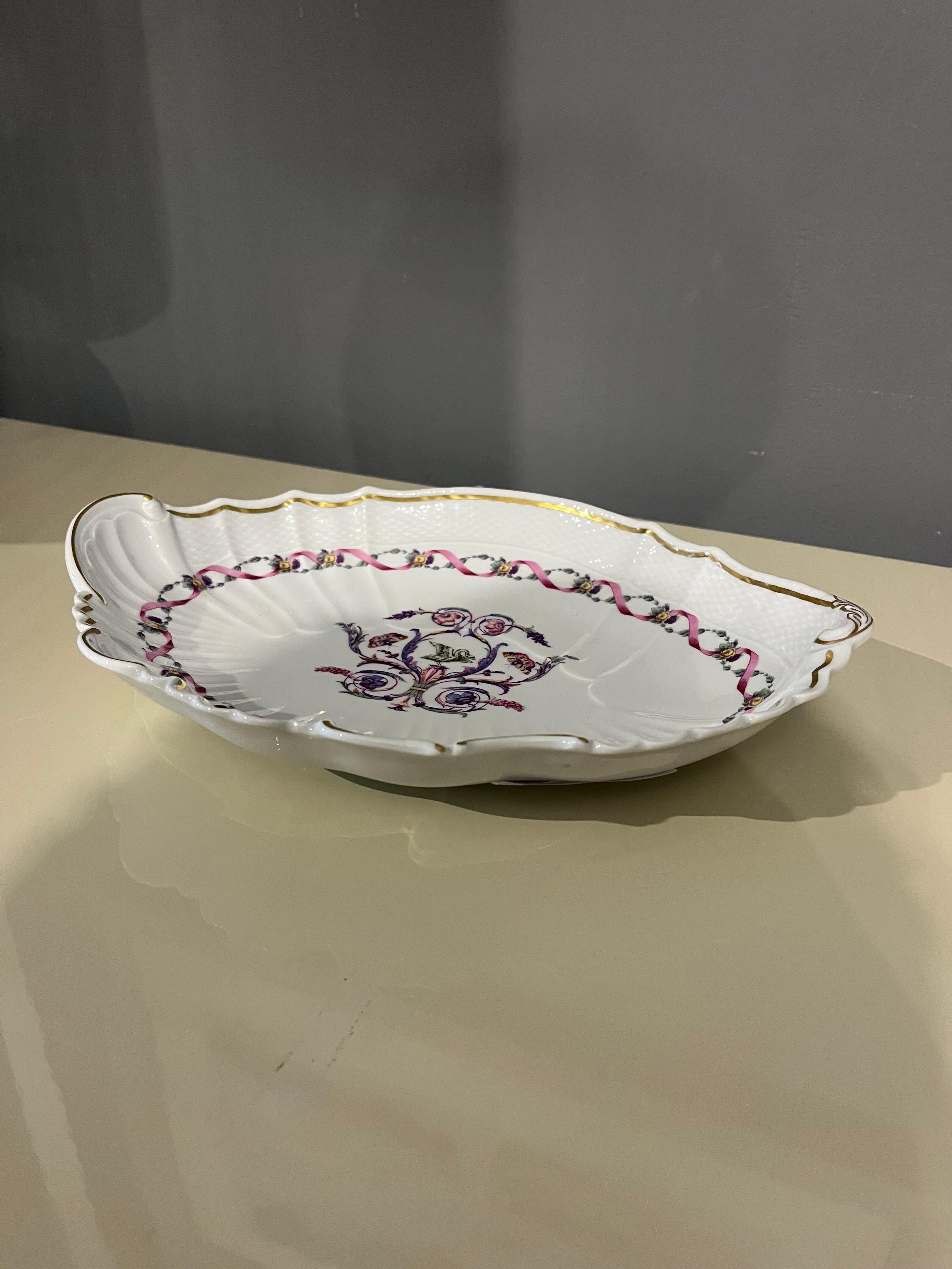 Richard Ginori's Marescialla in porcelain from the 70s In condizioni buone in vendita a Catania, IT