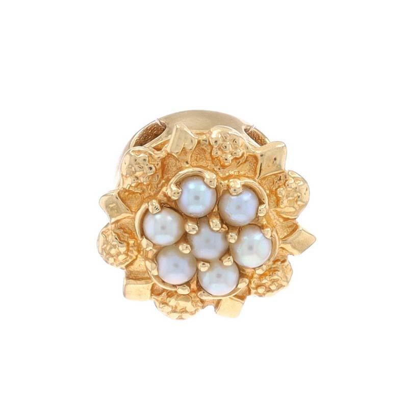 Brand: Richard Glatter

Metal Content: 14k Yellow Gold

Stone Information

Cultured Pearls
Color: White

Style: Slide Charm
Theme: Flower, Blossom

Measurements

Tall: 17/32