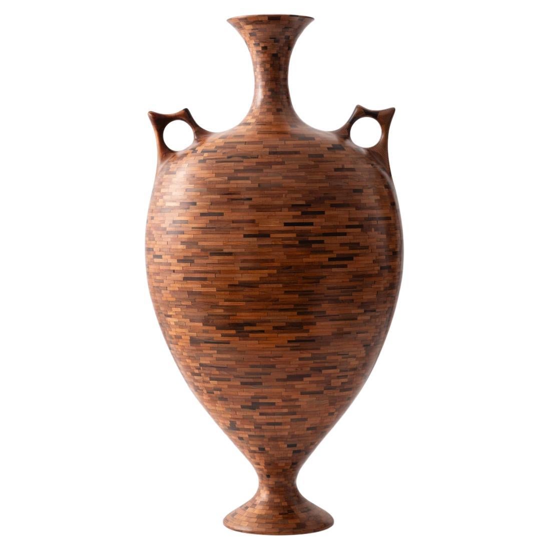 Richard Haining, Vasija contemporánea de madera apilada, secoya de California
