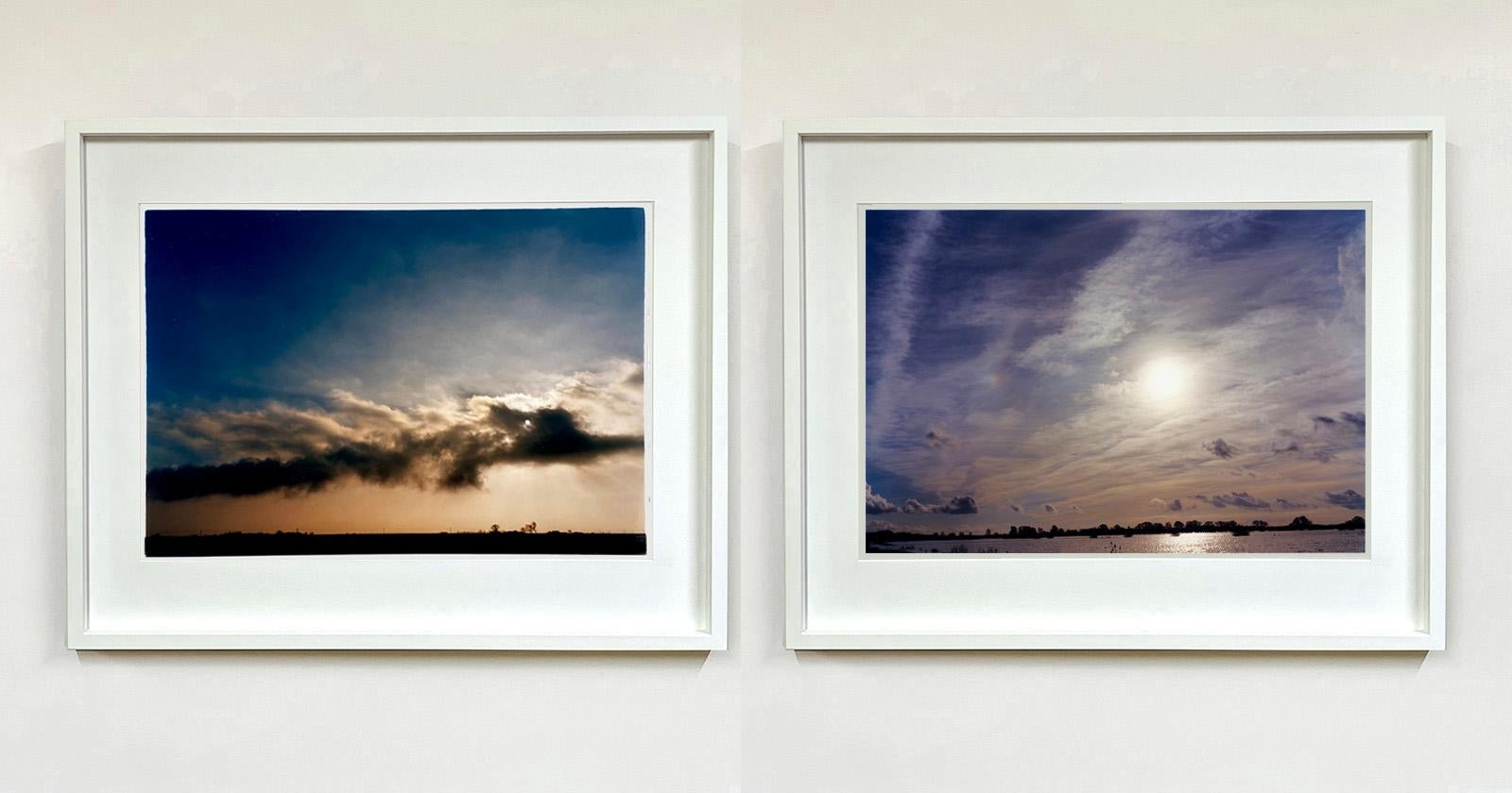 0°00 Längengrad, 52° 18N' Breitengrad, Mare Fen - Landschaftsfotografie in Farbe (Grau), Landscape Photograph, von Richard Heeps
