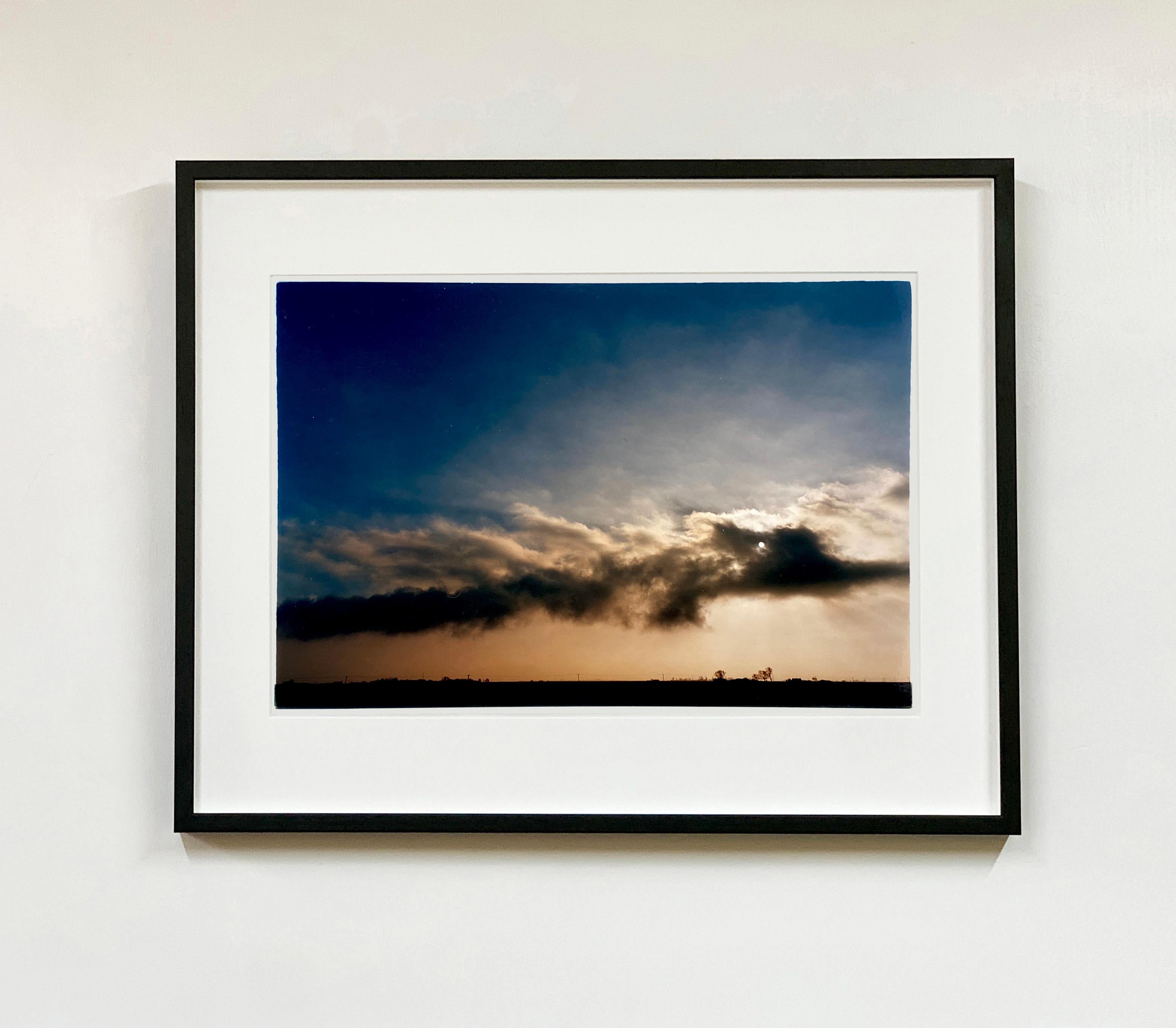 0°00 Longitudine, 52°32N' Latitudine, Hake's Drove - Fotografia di paesaggio a colori - Photograph di Richard Heeps