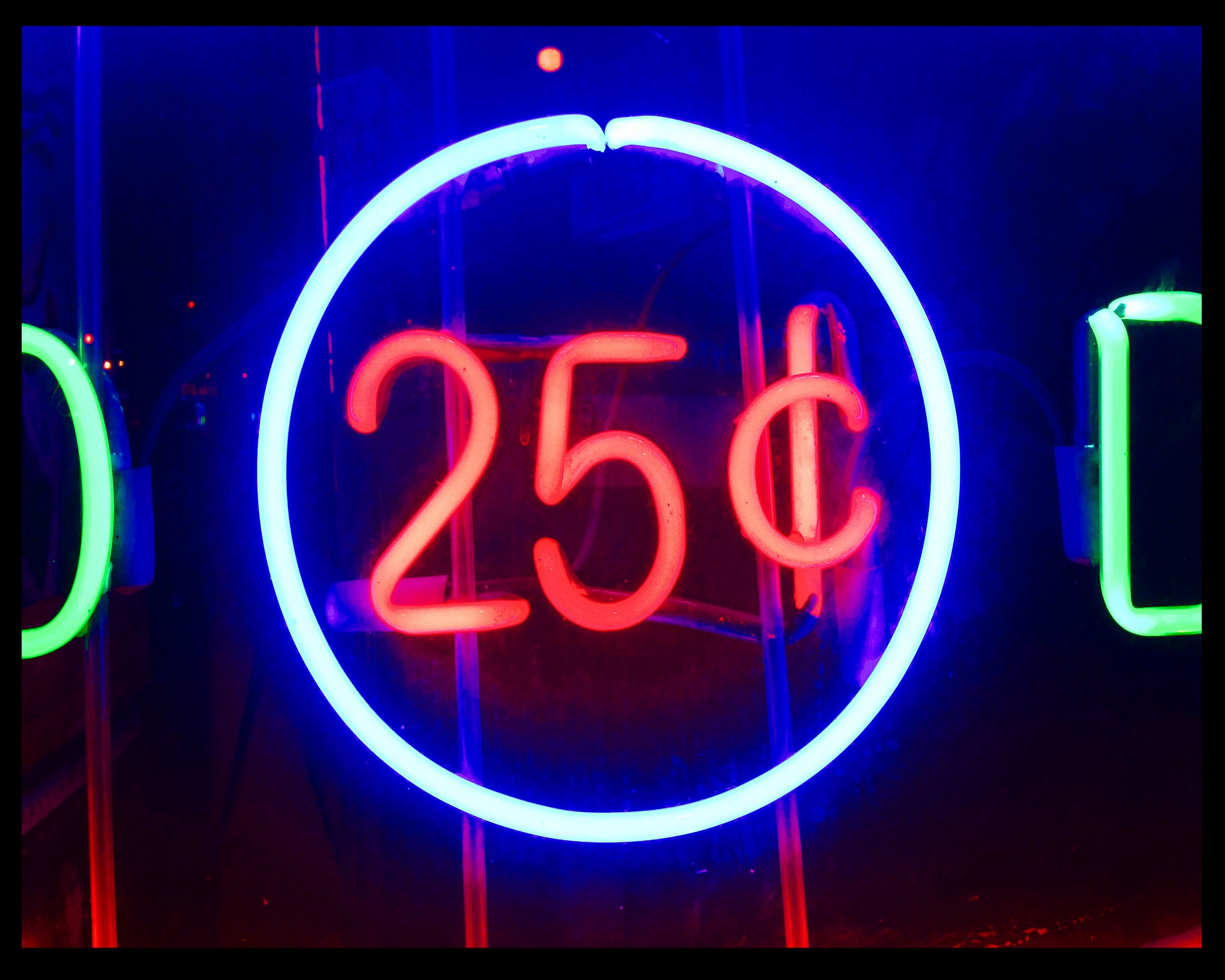 Richard Heeps Color Photograph - 25 Cents, New York - Neon Color Street Photography