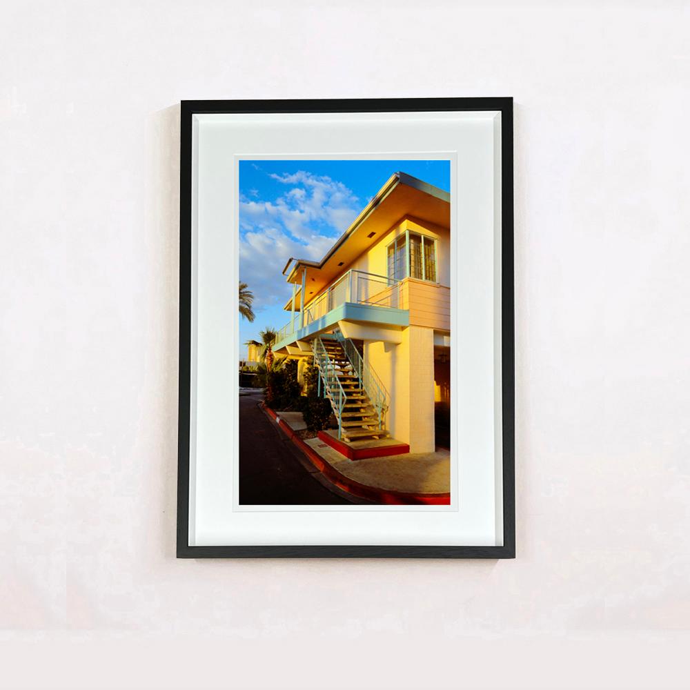Appartamenti Algiers, Las Vegas - Fotografia di architettura americana di metà secolo - Print di Richard Heeps