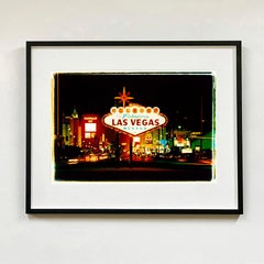 Llegando, Las Vegas - Iconic Googie American SignFotografía en color