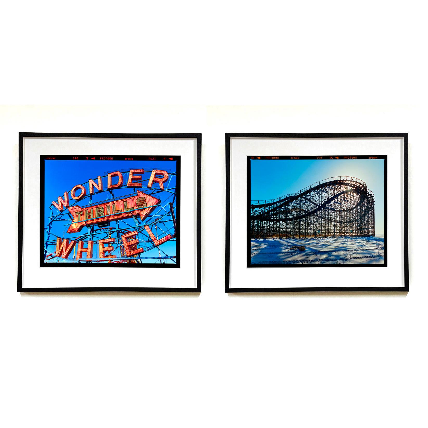 Gestrandete Achterbahn, Wildwood, New Jersey - Amerikanisches Landschaftsfarbfoto im Angebot 6