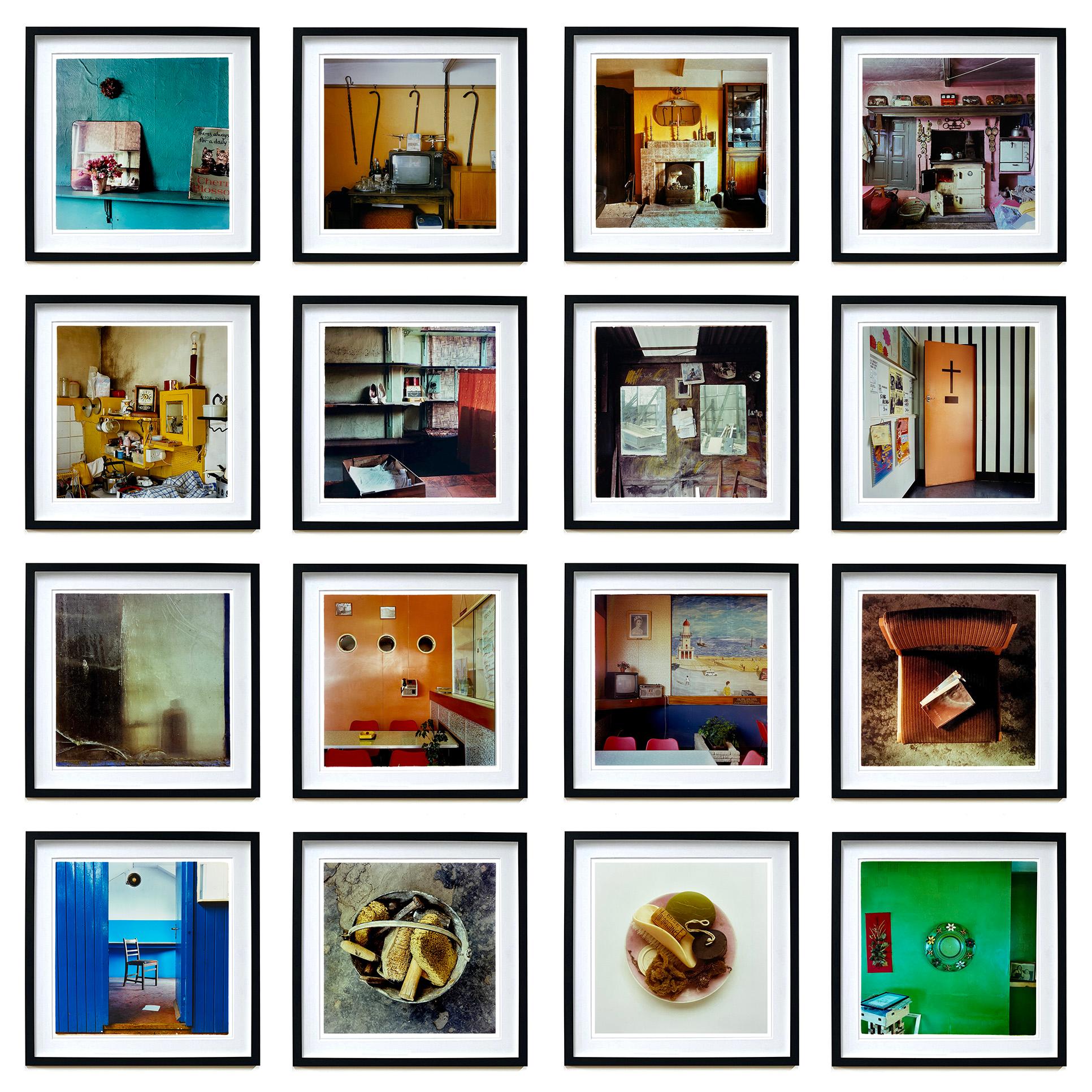 Bible - Fisherman's Mission - Ordinary Places Vintage Interieur-Farbfotografie im Angebot 1