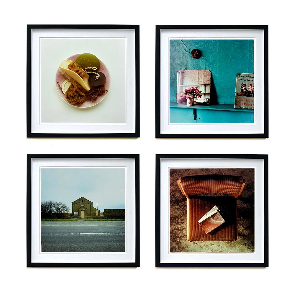 Bible - Fisherman's Mission - Ordinary Places Vintage Interieur-Farbfotografie im Angebot 2