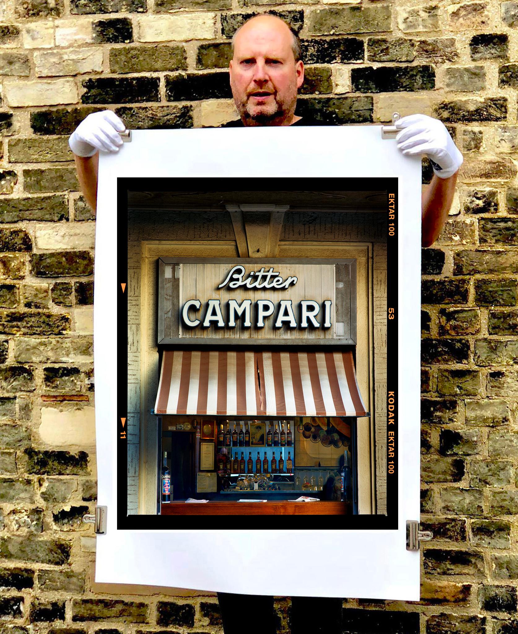 Bitter Campari, Milan - Photographie de rue d'architecture italienne en vente 2