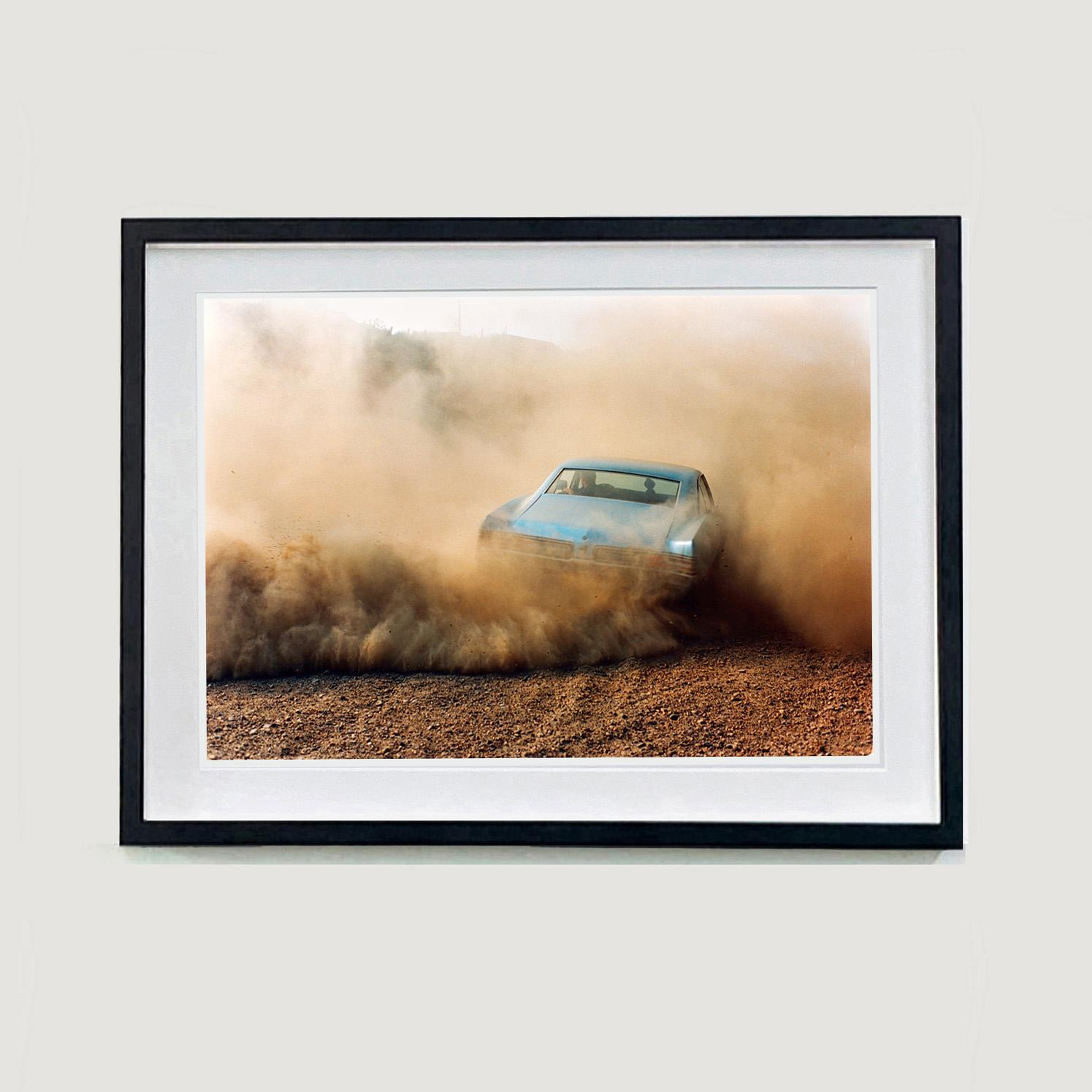 Buick in the Dust et Space Ibiza Bespoke Listing - Trois œuvres d'art encadrées - Contemporain Print par Richard Heeps