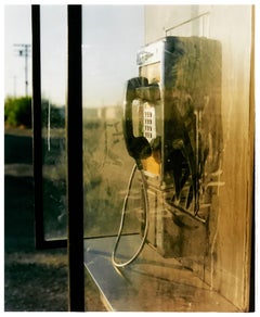 Boîte d'appel, Salton City, Californie - Photographie couleur américaine