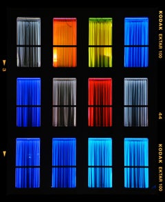 Richard Heeps - Centric (Neg 3), Milan - Architecture du design italien Photographie multicolore Centric (Neg 3), Milan - Architecture du design italien Photographie multicolore