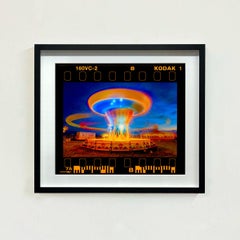Chairoplanes Going Round, Cambridgeshire - Vintage Fairground Farbfotografie