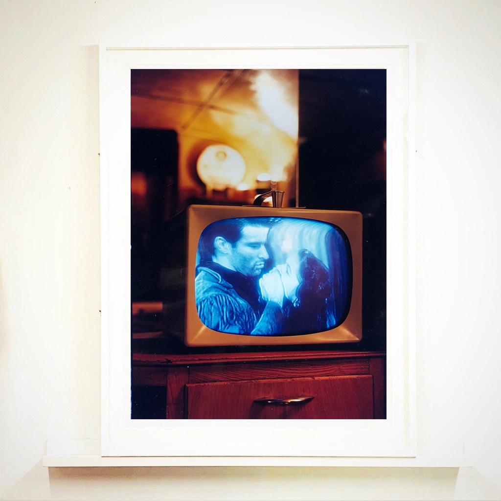 La serie Dream in Colour de Richard Heeps captura maravillosamente la elegancia de los años 50. El ambiente nostálgico y los colores cálidos, combinados con un fotograma de la película 