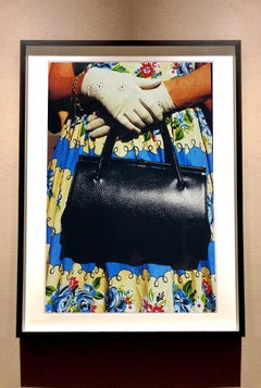 Blumen gestreiftes Kleid mit Blumenmuster, Goodwood Revival - Vintage-Modefotografie