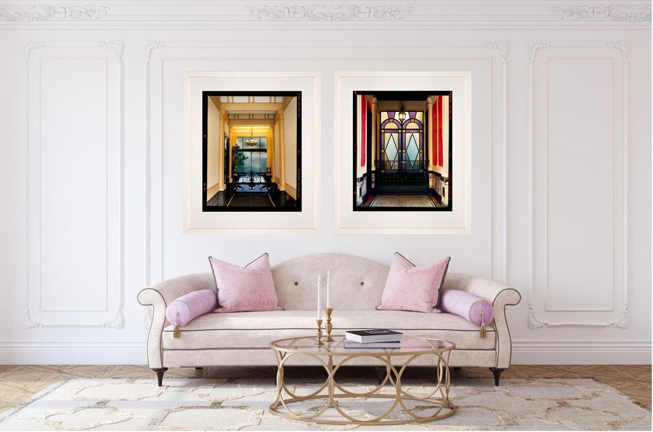 Foyers, Mailand – Vierer-Set gerahmter Farbfotografien im Angebot 5