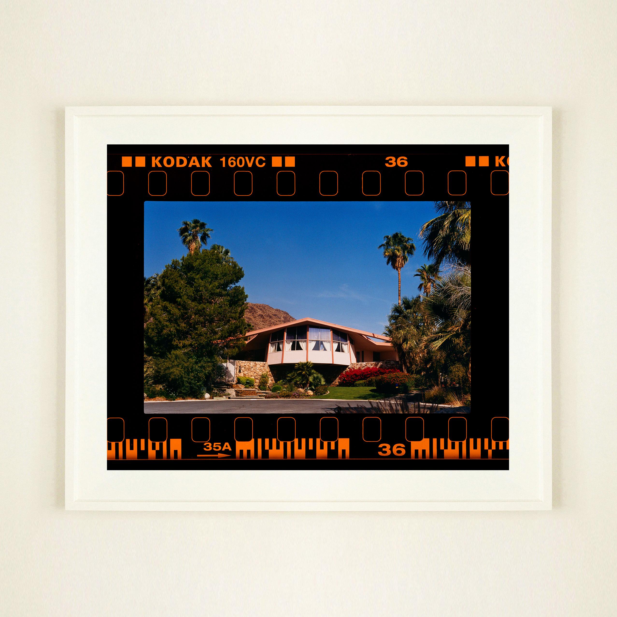 Honeymoon Hideaway, Palm Springs California - Mid-century architecture photo - Contemporary Print by Richard Heeps
