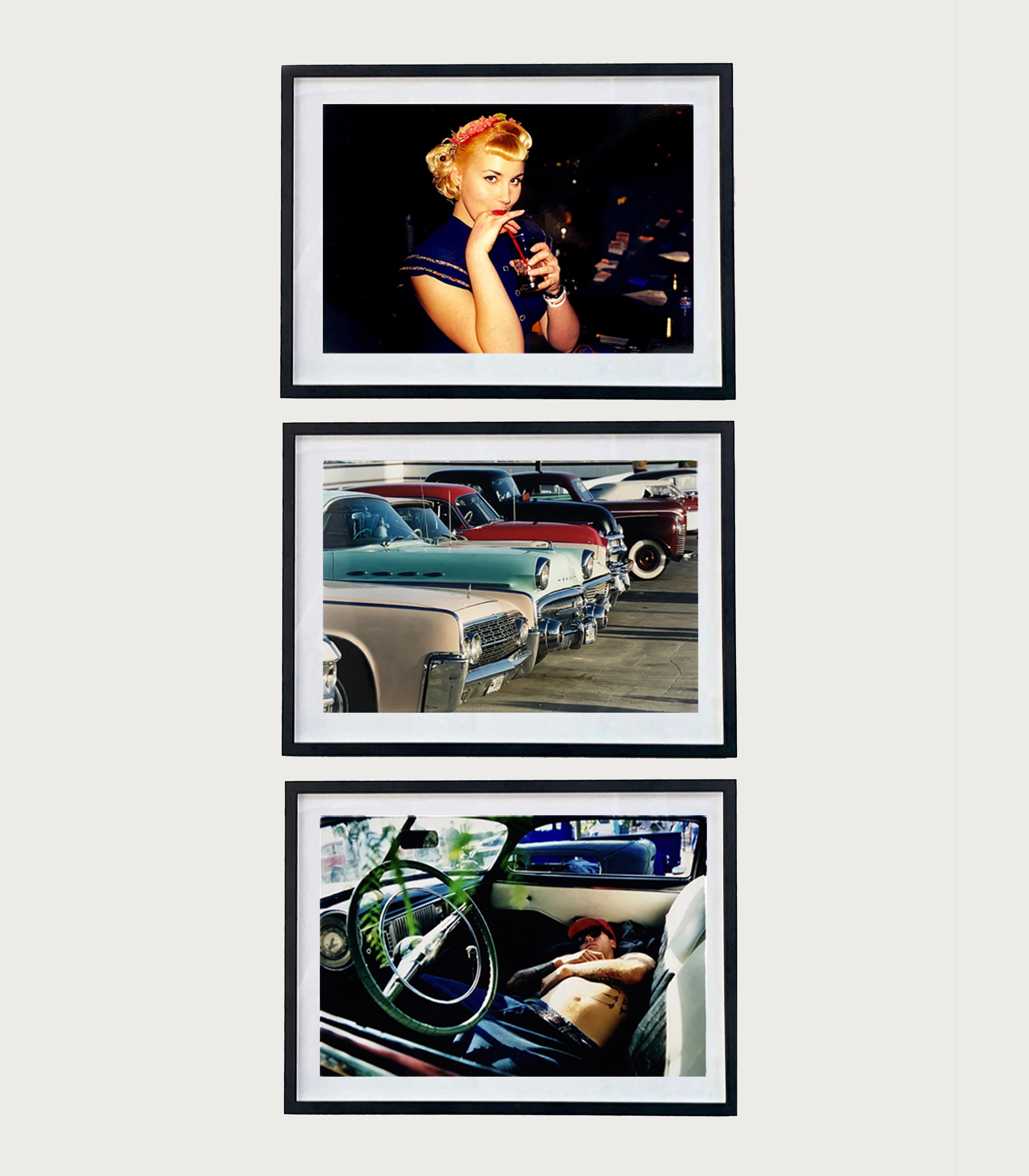 Hot Rod Resting, Bakersfield, Californie - Photo couleur de portrait contemporain en vente 1