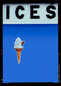 ICES Cornflower Blue, Bexhill-on-Sea - Fotografia tipografica pop art
