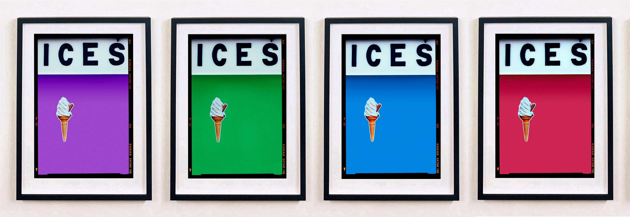 ICES – Vier gerahmte Kunstwerke – Pop-Art-Farbfotografie – Photograph von Richard Heeps