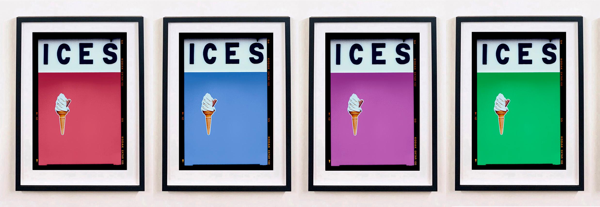 ICES - Cuatro obras de arte enmarcadas - Fotografía Pop Art en color - Photograph Arte pop de Richard Heeps