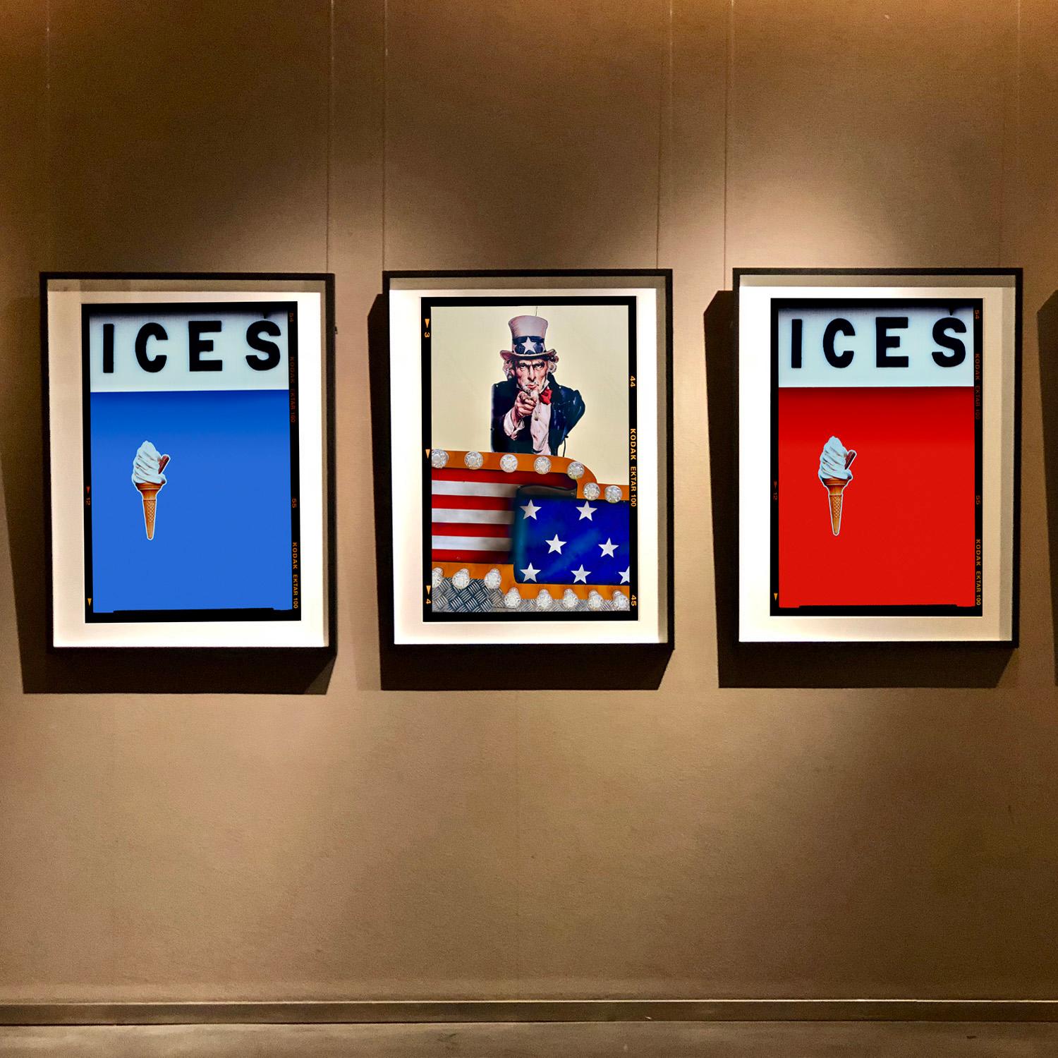 ICES Rot, Bexhill-on-Sea – Pop Art Typografiefotografie im Angebot 2
