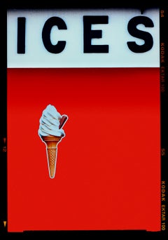 CIEM Rojo, Bexhill-on-Sea - Fotografía Tipográfica Pop Art