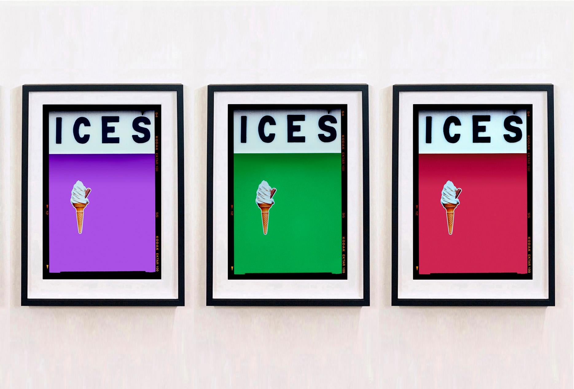 Richard Heeps Color Photograph – ICES – Drei gerahmte Kunstwerke – Pop-Art-Farbfotografie