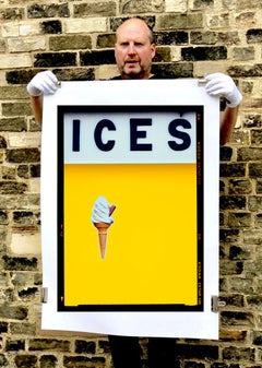 Ices (Yellow), Bexhill-on-Sea - British seaside color photography