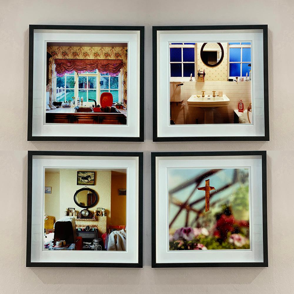 Kitchen Sink – Ordinary Places Vintage-Interieurfotografie im Angebot 2