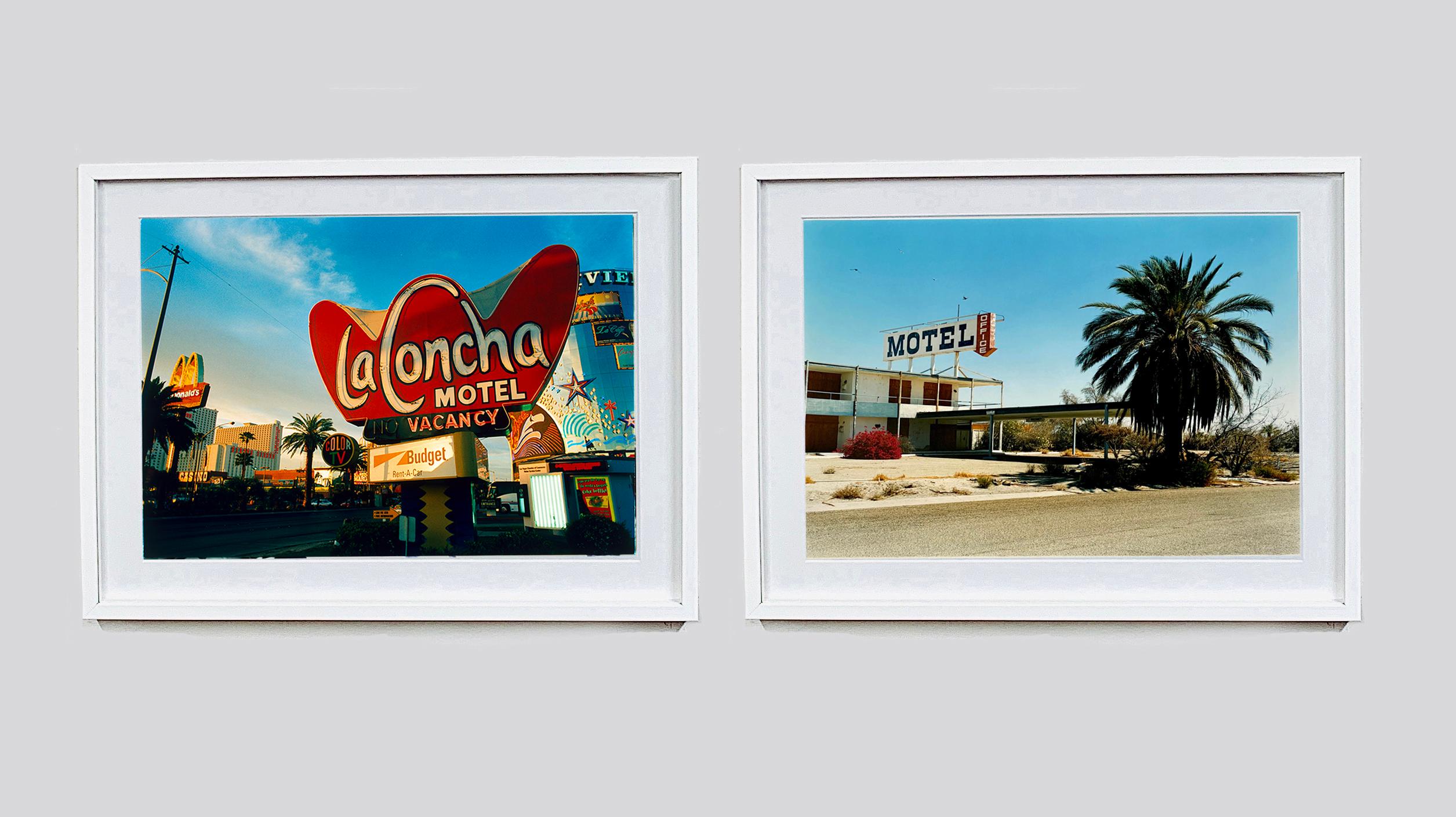La Concha on the Strip (Day) - American Color Photography For Sale 1