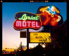 Lariat Motel, Fallon, Nevada - Fotografía Tipográfica de Arquitectura