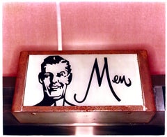 Men, Wildwood, New Jersey - Photographie d'intérieur américain rose