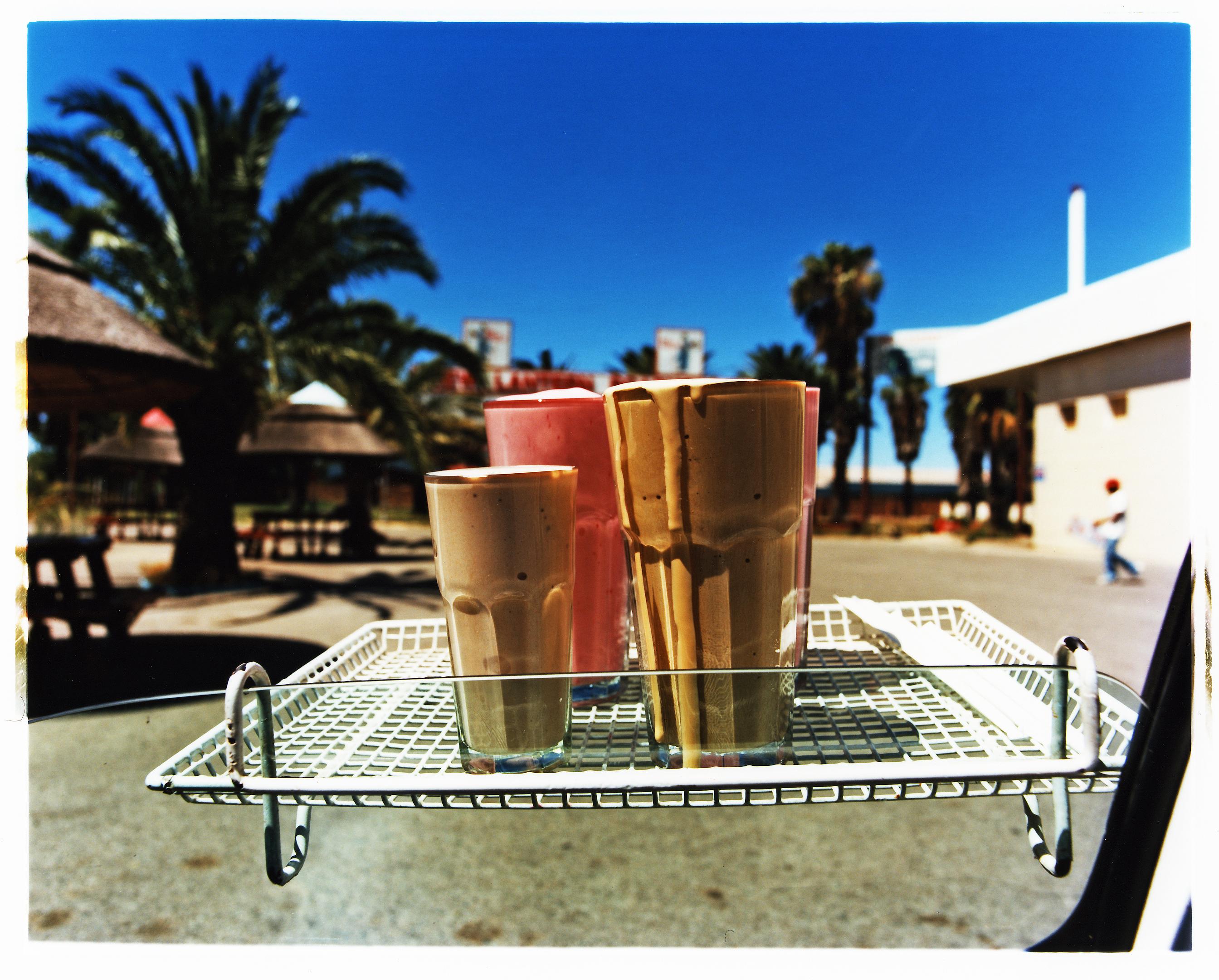 Milkshakes, Parys, the Free State - Pop art color photography