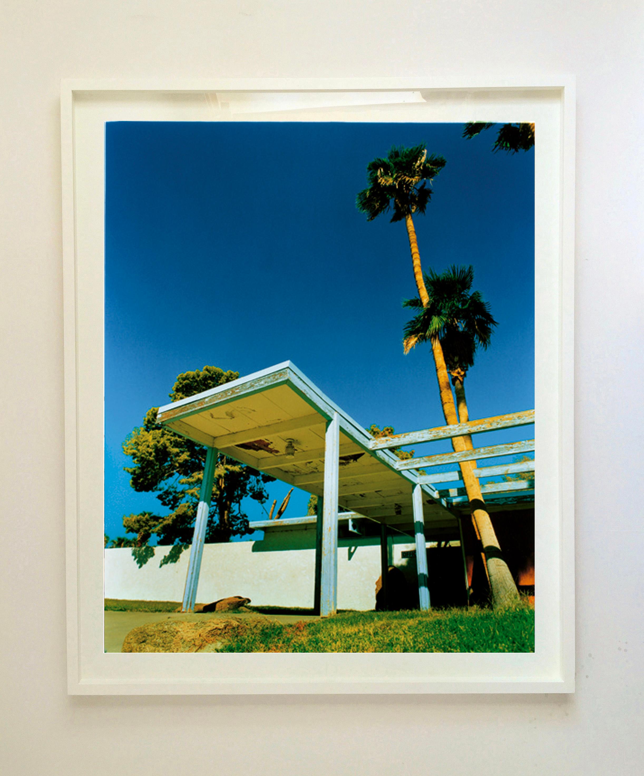 Motel Entrance, Desert Shores, Salton Sea, California - American architecture - Contemporary Photograph by Richard Heeps