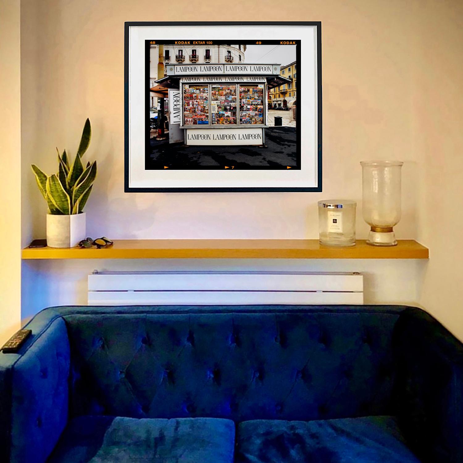 News Stand, photographie issue de la série de Richard Heeps, 