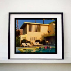 Palm Springs Poolside III, Ballantines Filmkolonie, Kalifornien – Farbfoto