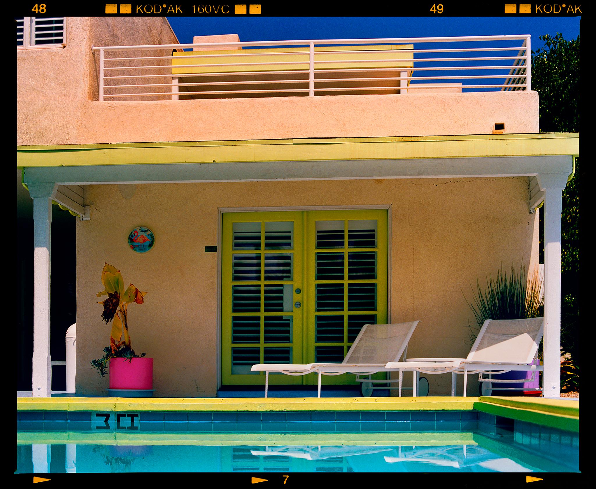 Print Richard Heeps - Palm Springs Poolside III, Ballantines Movie Colony, Californie - Photo couleur