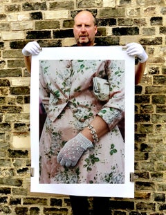 Rosa geblümtes Kleid, Goodwood, Chichester - Feminine Mode, Farbfotografie