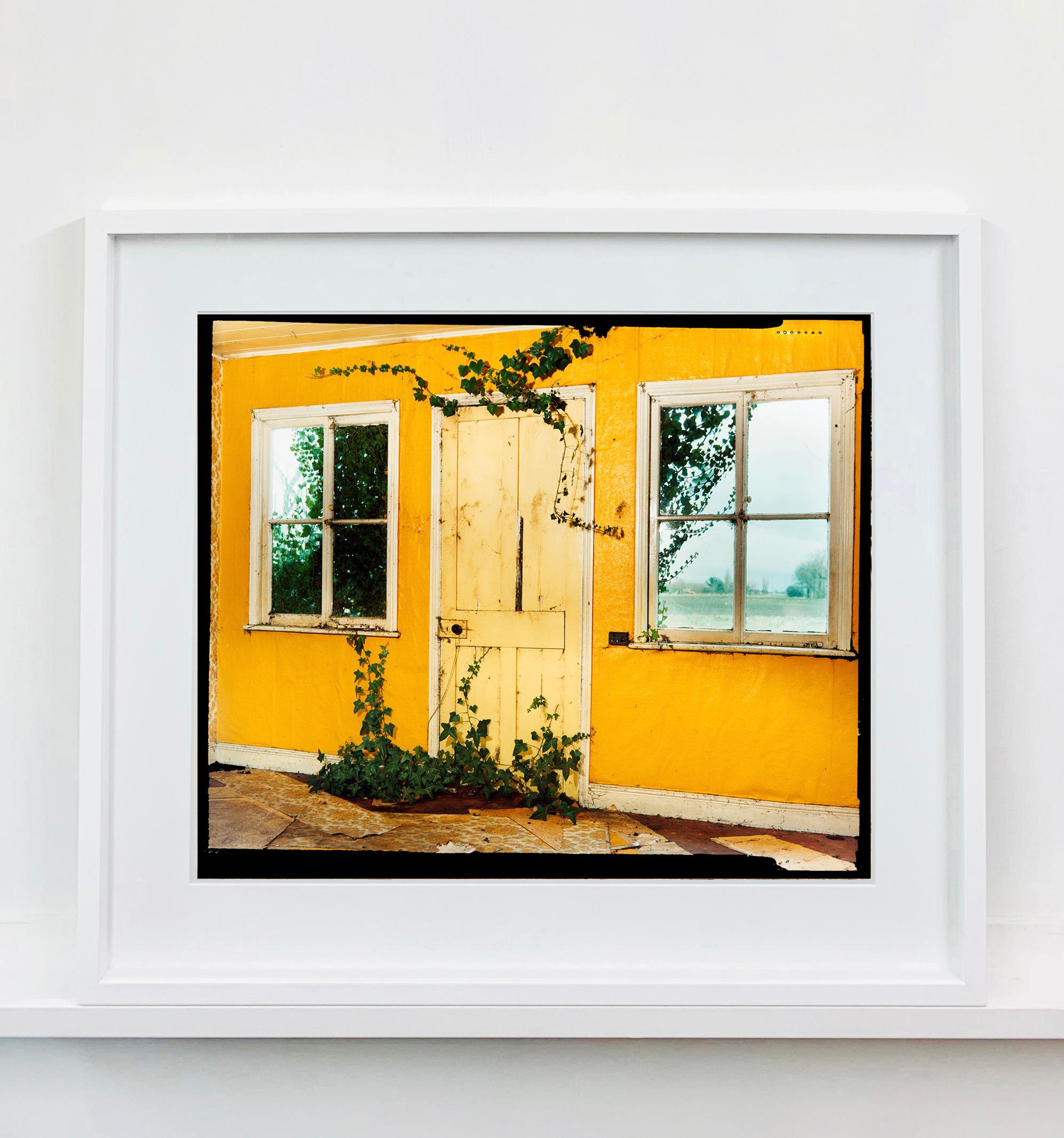 Ploughman's Cottage, Tydd St. Giles, Cambridgeshire, 1993 – Inneneinrichtungs-Farbfoto im Angebot 1