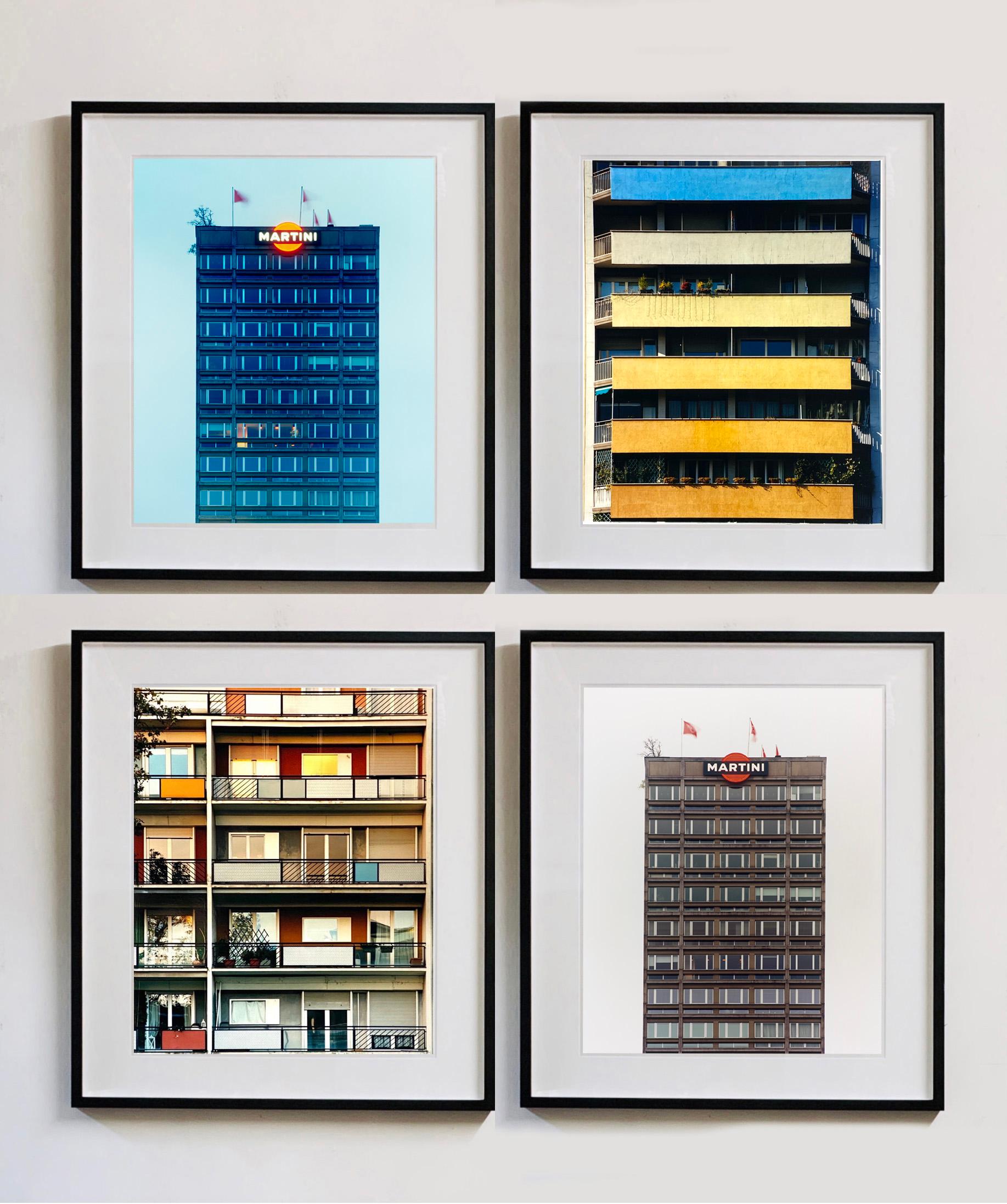 Rainbow Apartments, Mailand - Konzeptionelle architektonische Farbfotografie im Angebot 3