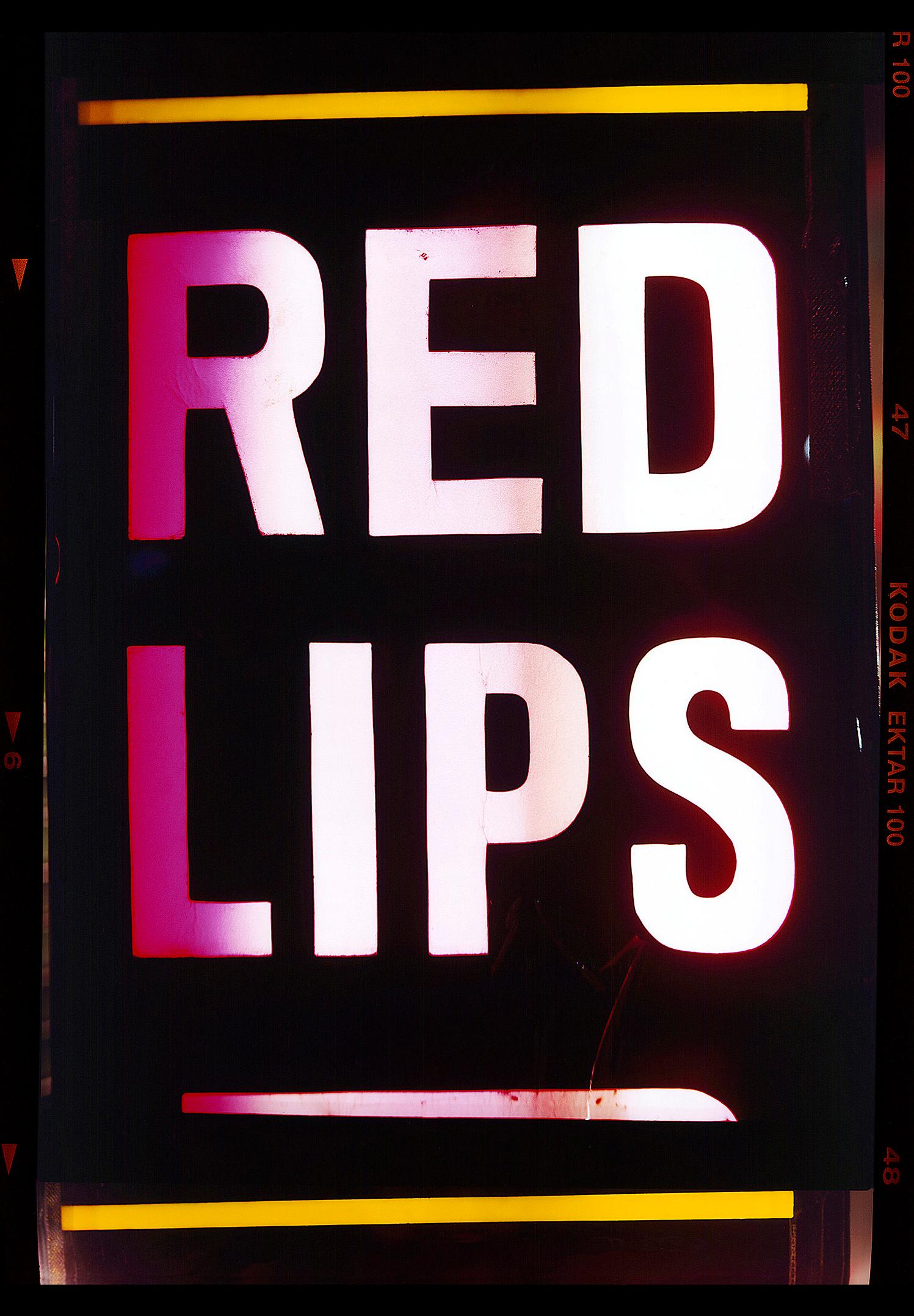 Rote Lippen, Kowloon, Hongkong – Pop-Art-Farbfotografie