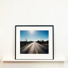 Auf dem Weg nach Gunsight, Highway 86, Arizona – Farbfotografie amerikanischer Landschaften