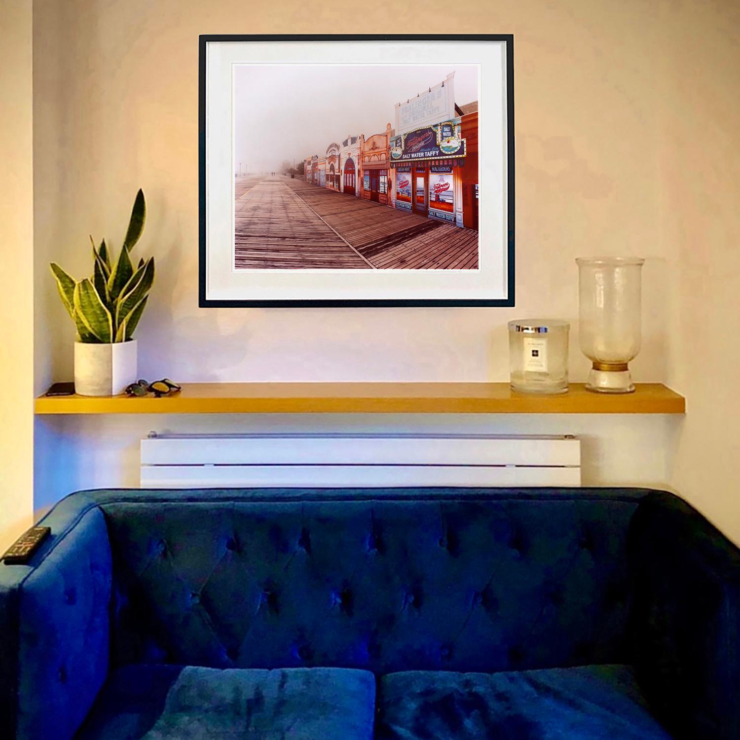 Aquarelle Saltwater Taffy in the Mist, Atlantic City, New Jersey - Photo couleur américaine en vente 2